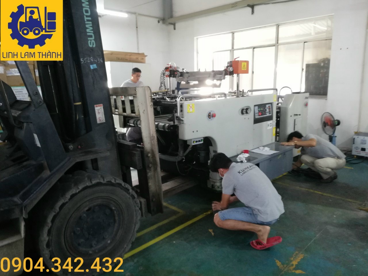 Vị Trí Lắp Đặt Máy Móc Công Nghiệp. Vị Trí Lắp Đặt Máy Móc Công Nghiệp.