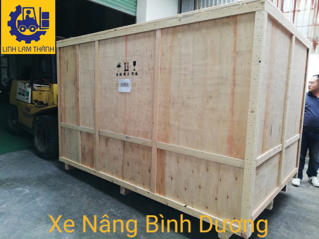 Lắp Đặt Vận Chuyển Máy Móc Vào Vị Trí Lắp Đặt. Lắp Đặt Vận Chuyển Máy Móc Vào Vị Trí Lắp Đặt.