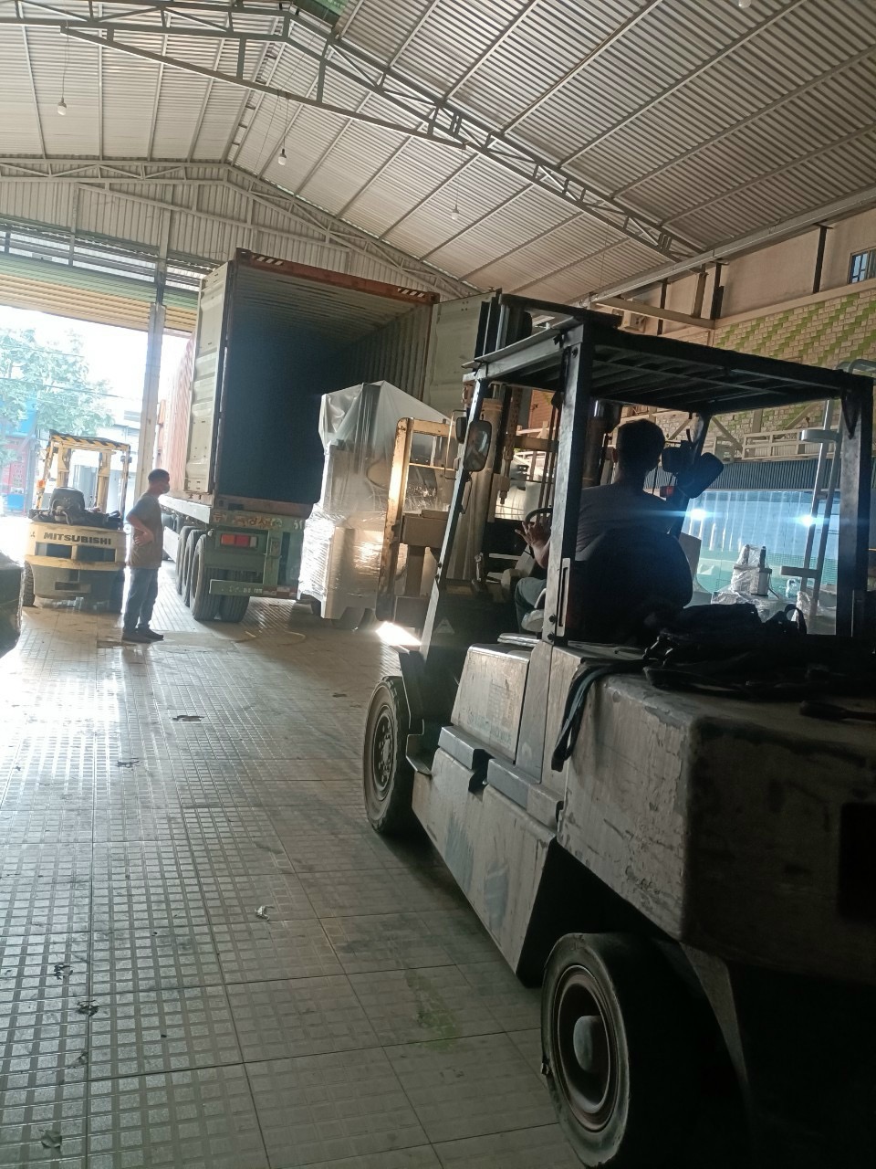 Dịch Vụ Xe Nâng Tại Bình Dương.