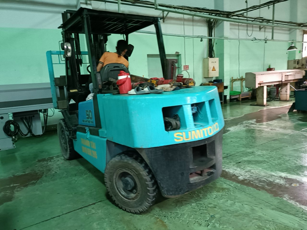 Dịch vụ cho thuê xe nâng tại Bình Dương - Linh Lam Thành Transport.